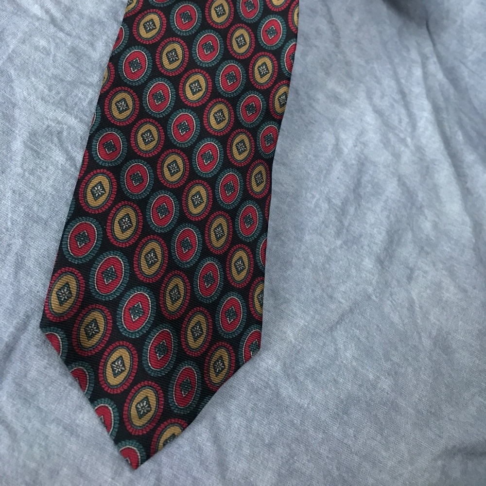 FERRELL REED 100% SILK HAND MADE